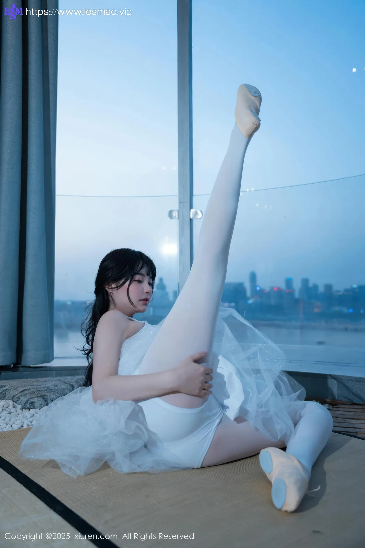 XiuRen 秀人 No.10575 软情 白色芭蕾服 - 50