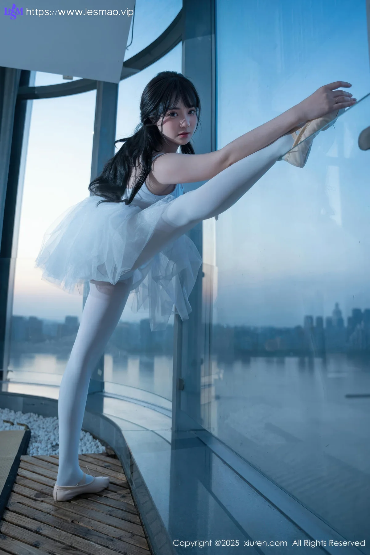 XiuRen 秀人 No.10575 软情 白色芭蕾服 - 78