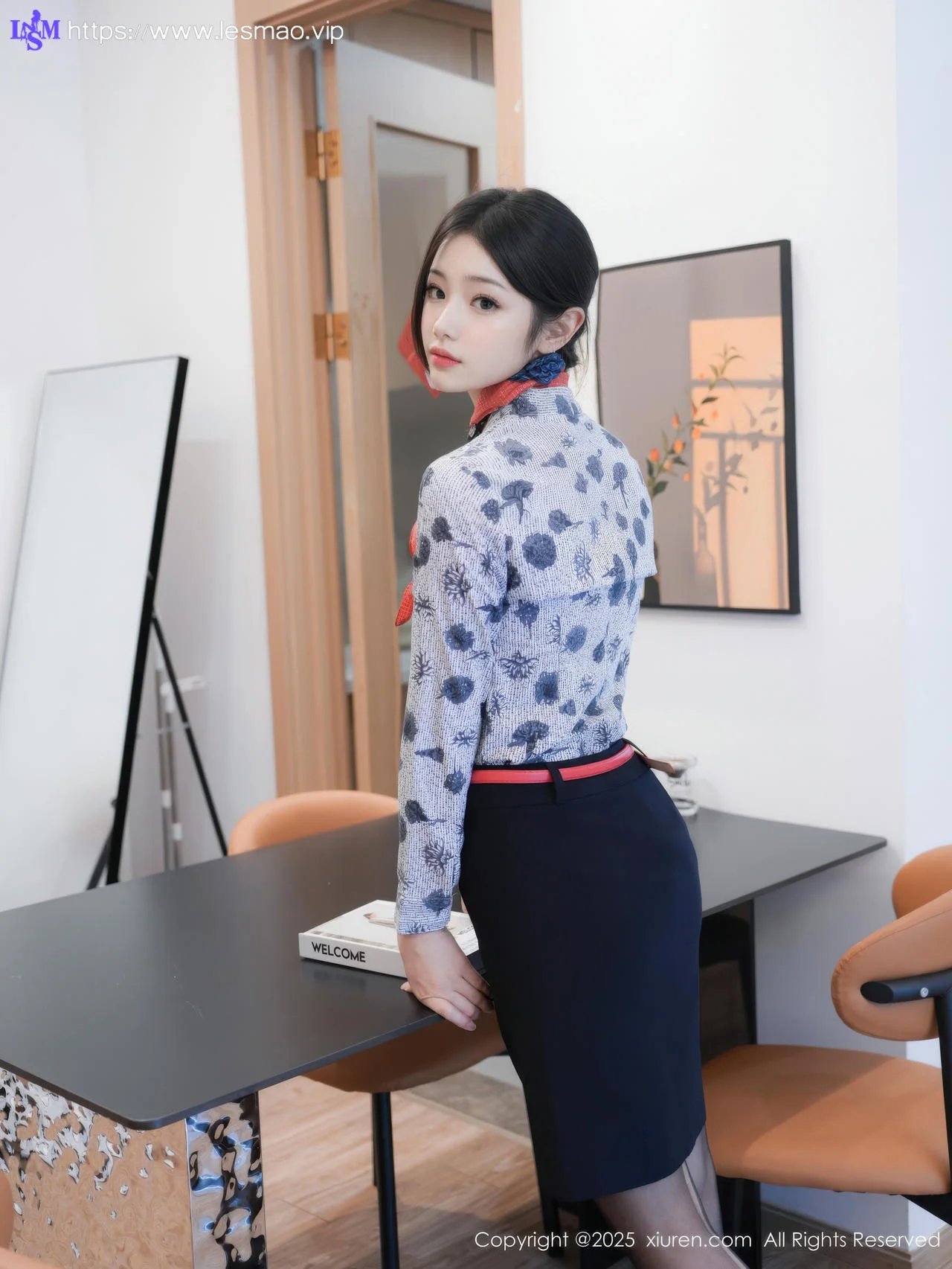 XiuRen 秀人 No.10579 琉璃ww 空姐制服诱惑 - 7