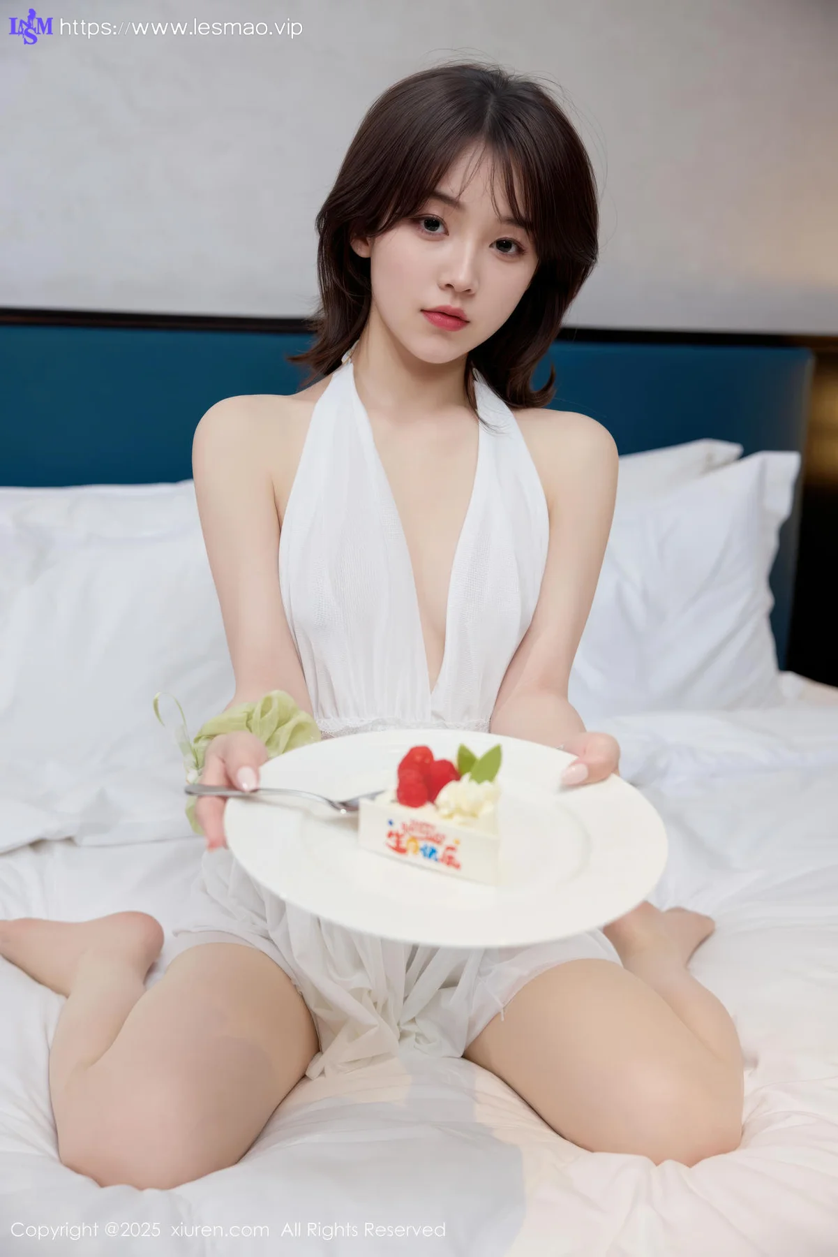 XiuRen 秀人 No.10584 汁汁 白色连衣短裙 - 29