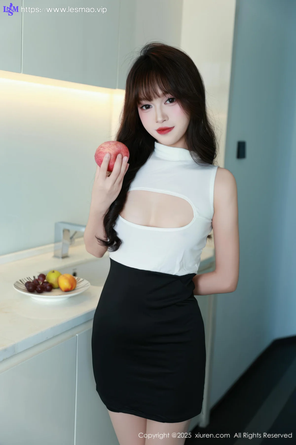 XiuRen 秀人 No.10590 糯咪 诱人肉色丝袜 - 20