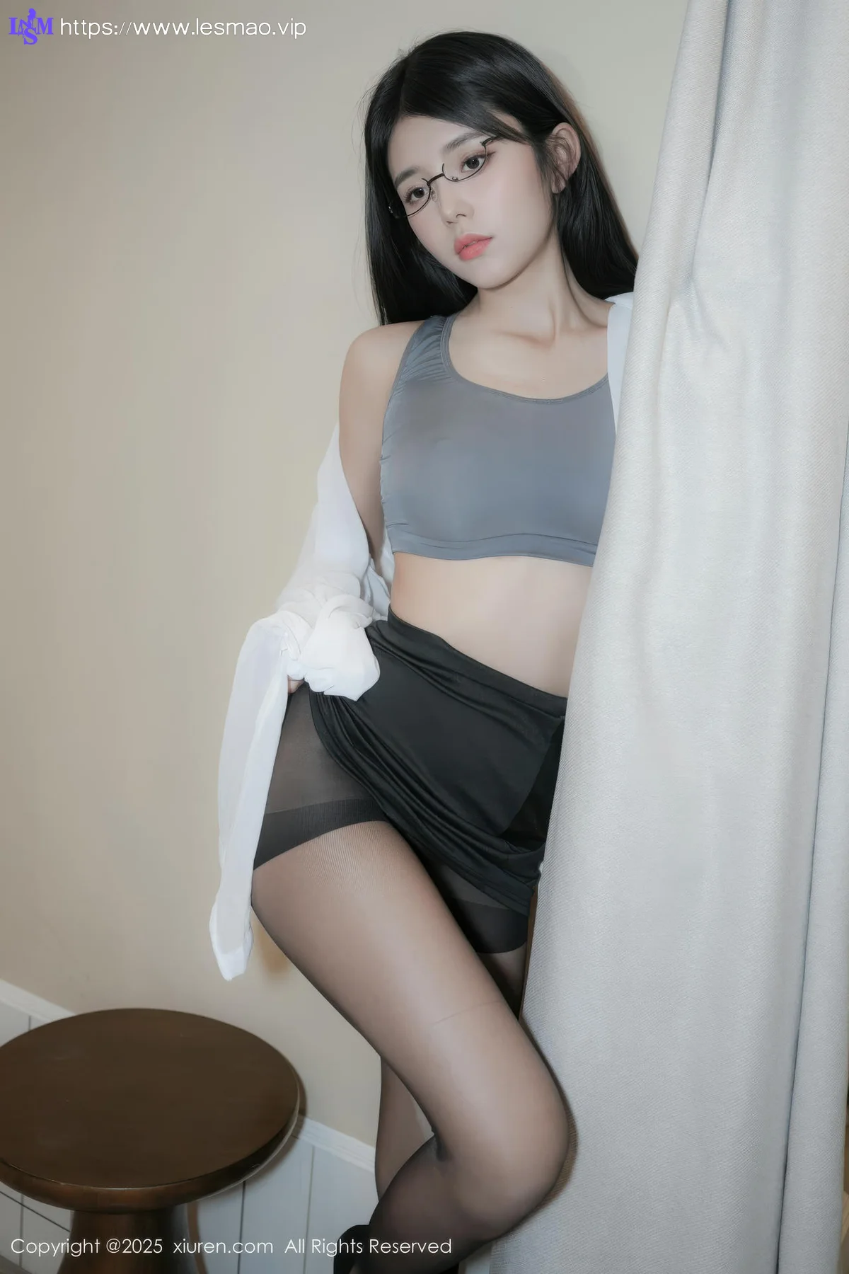 XiuRen 秀人 No.10601 白露lulu 黑色衬衫身材明艳动人 - 21