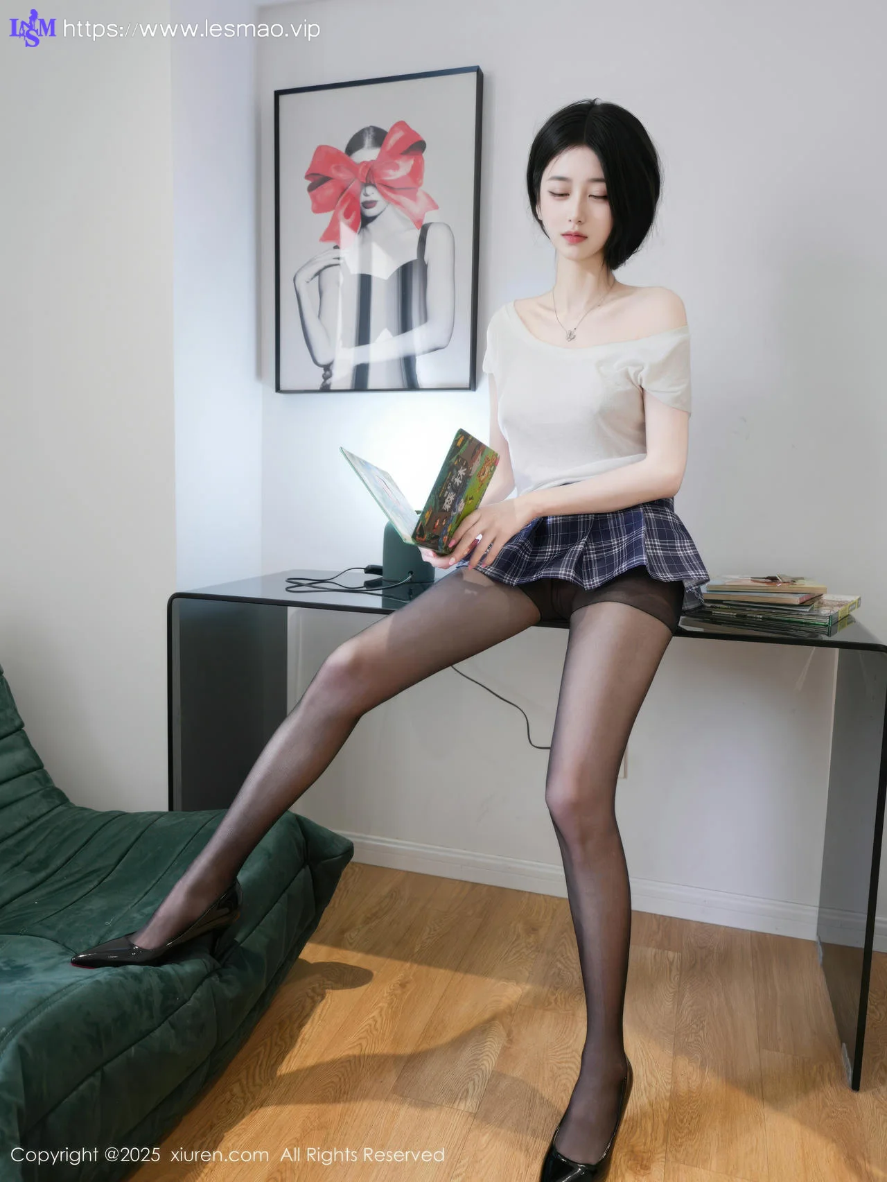 XiuRen 秀人 No.10613 白小蝶 性感白衣短裙 - 13