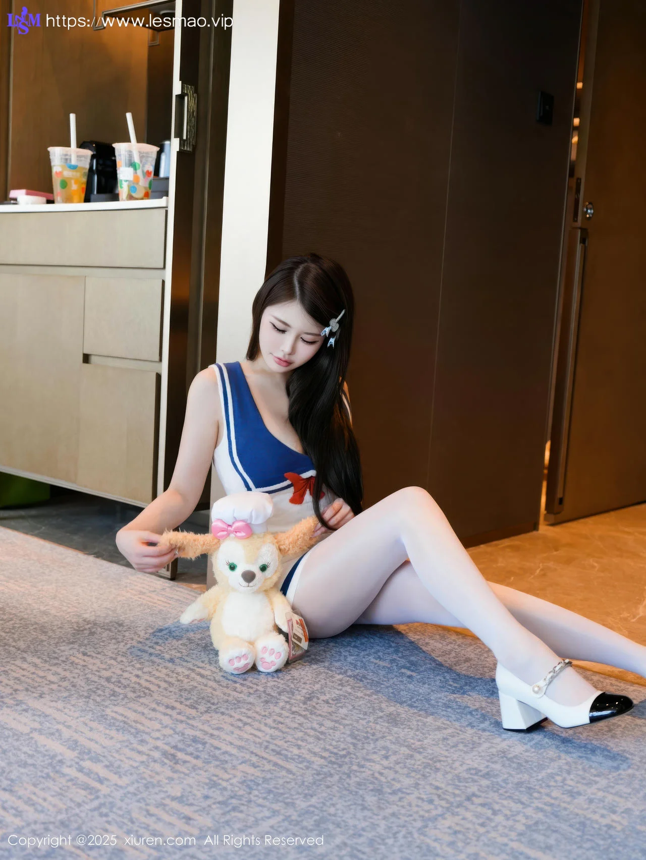 XiuRen 秀人 No.10628 甜妮 蓝白连衣短裙 - 25