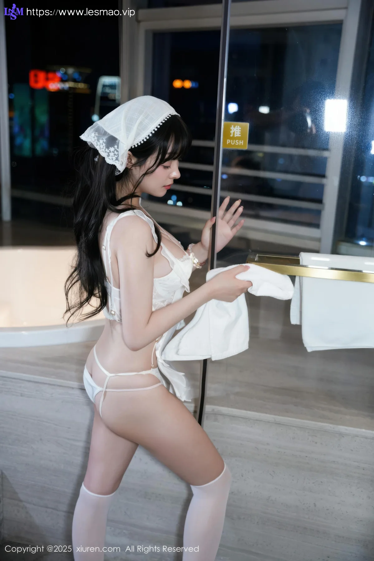 XiuRen 秀人 No.10631 软情 白色女仆装扮 - 12