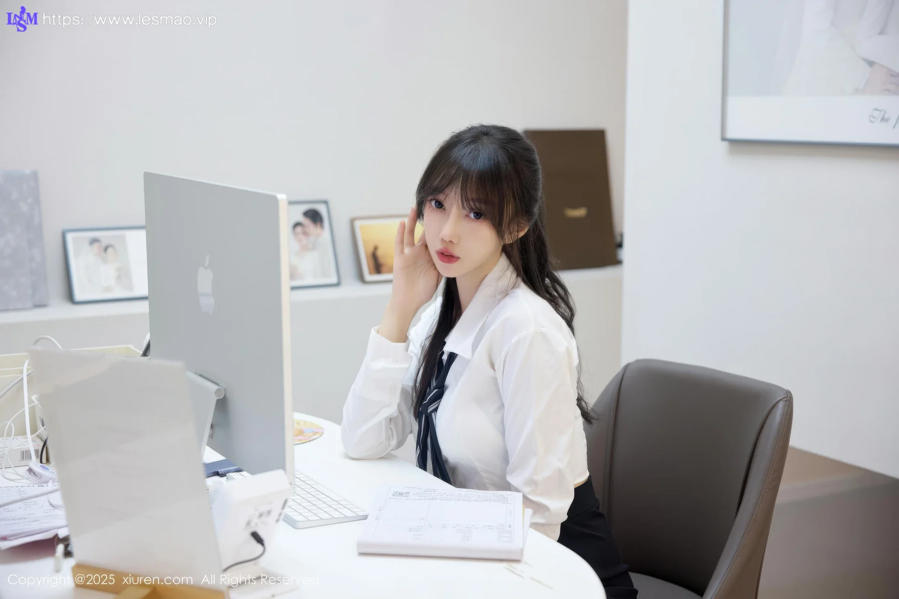 XiuRen 秀人 No.10636 玥儿玥er 性感OL服饰 - 25