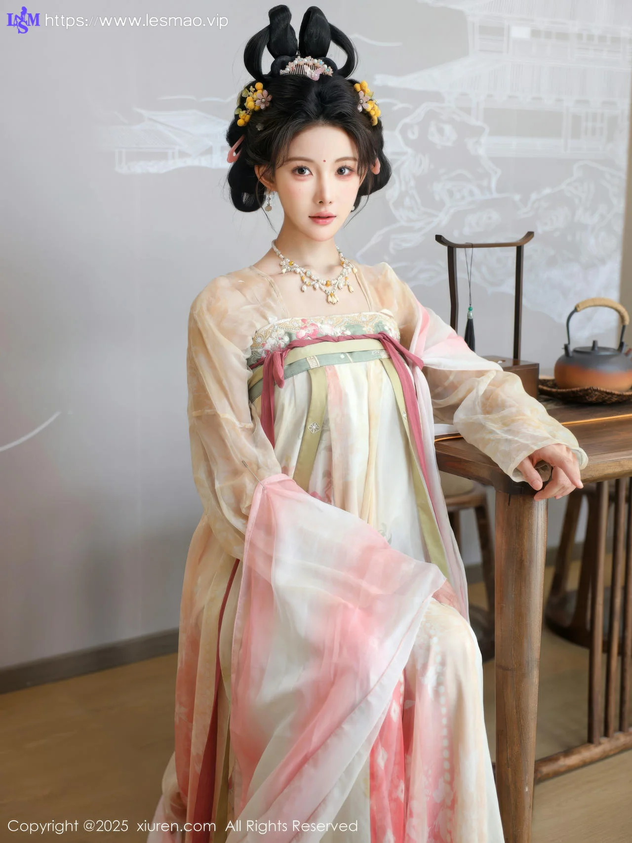 XiuRen 秀人 No.10645 梨霜儿 浅色古装服饰拍摄 - 16