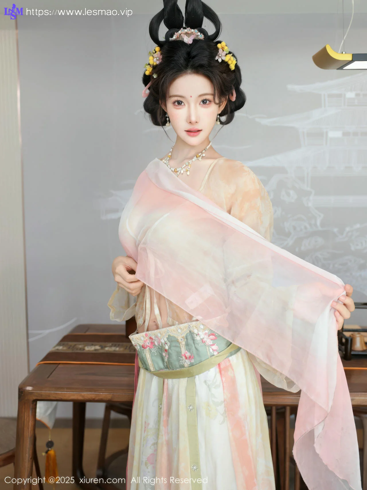 XiuRen 秀人 No.10645 梨霜儿 浅色古装服饰拍摄 - 69