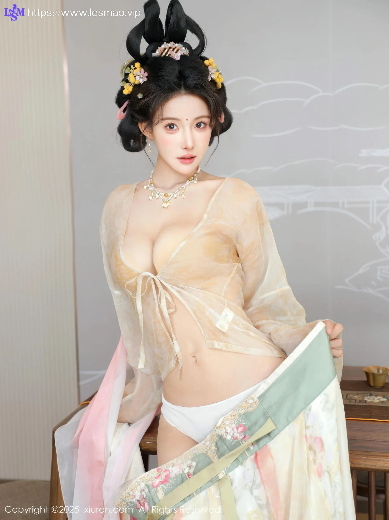 XiuRen 秀人 No.10645 梨霜儿 浅色古装服饰拍摄 - 75