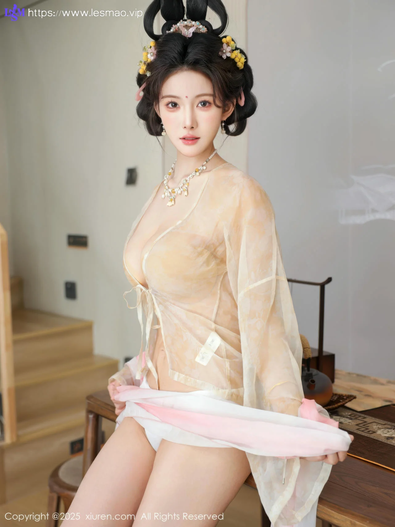 XiuRen 秀人 No.10645 梨霜儿 浅色古装服饰拍摄 - 76