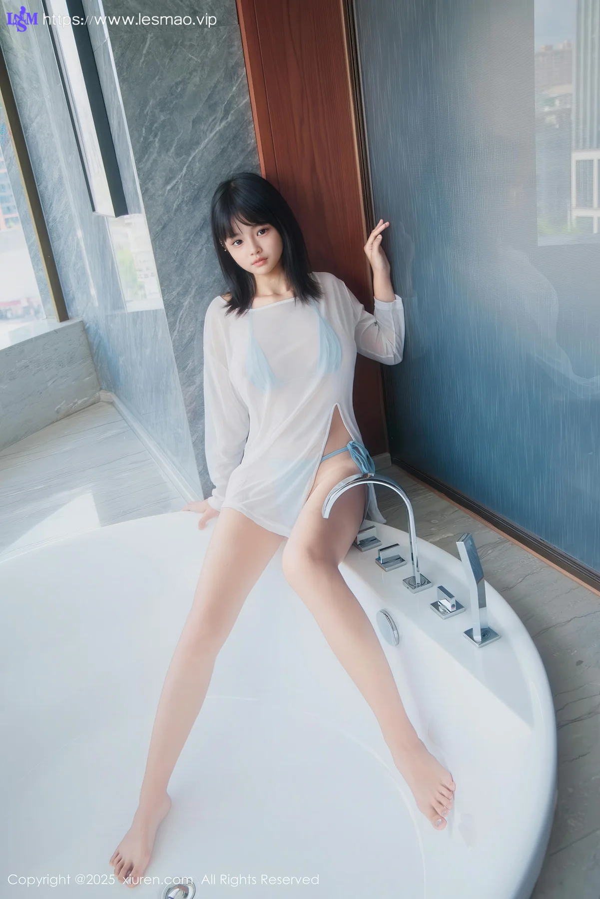 XiuRen 秀人 No.10651 小泠 首套写真蓝色比基尼 - 24