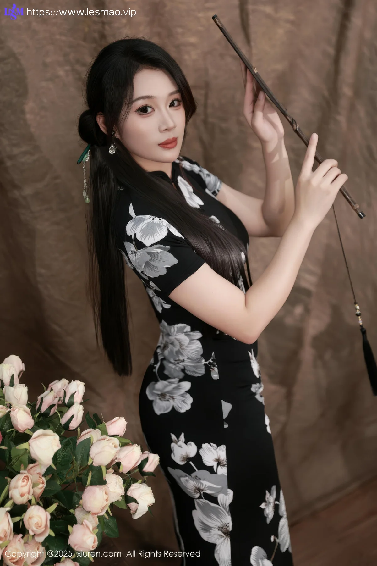 XiuRen 秀人 No.10655 南乔 黑色旗袍紫色情趣内衣 - 9