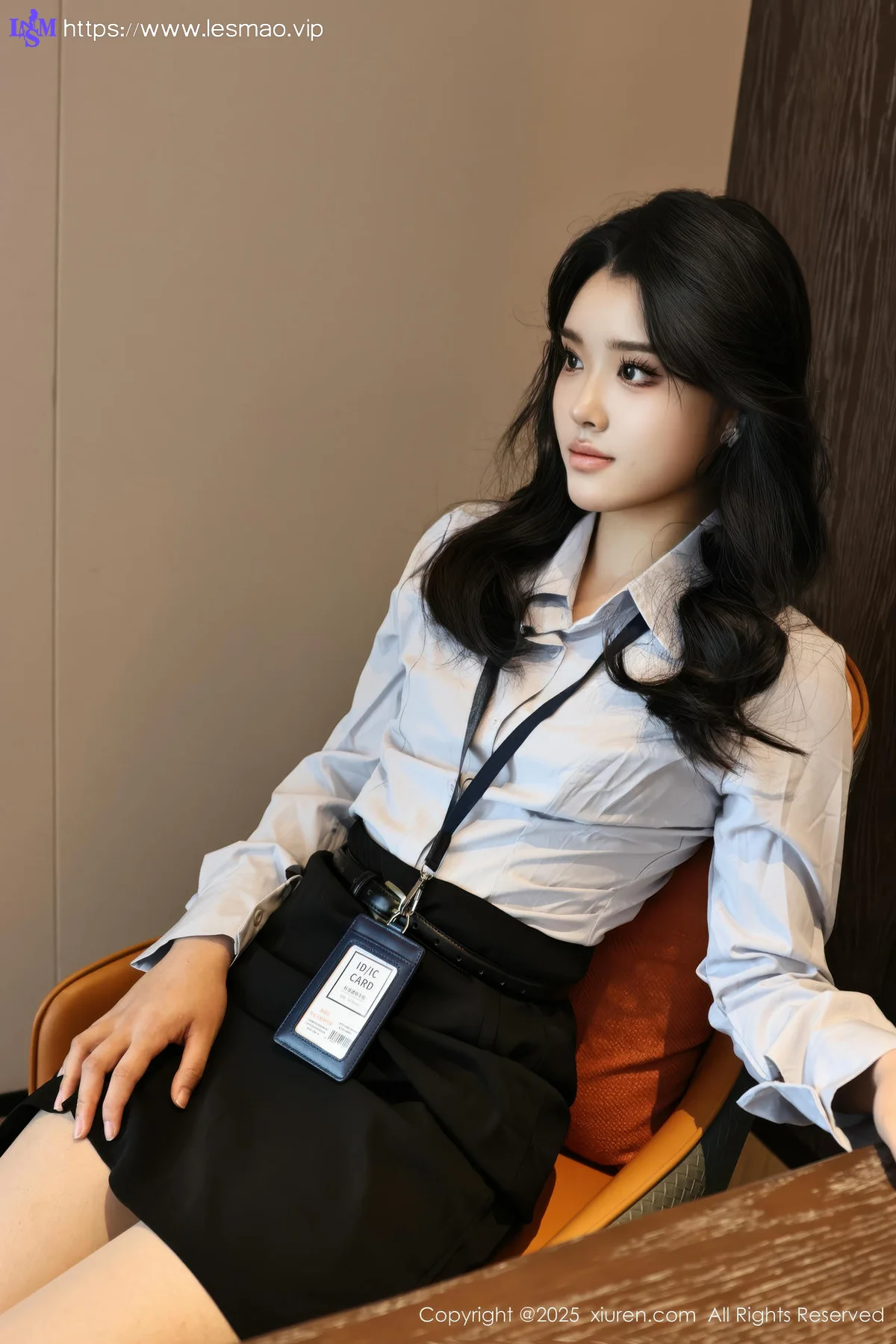 XiuRen 秀人 No.10674 糯梨子 性感OL服饰 - 41