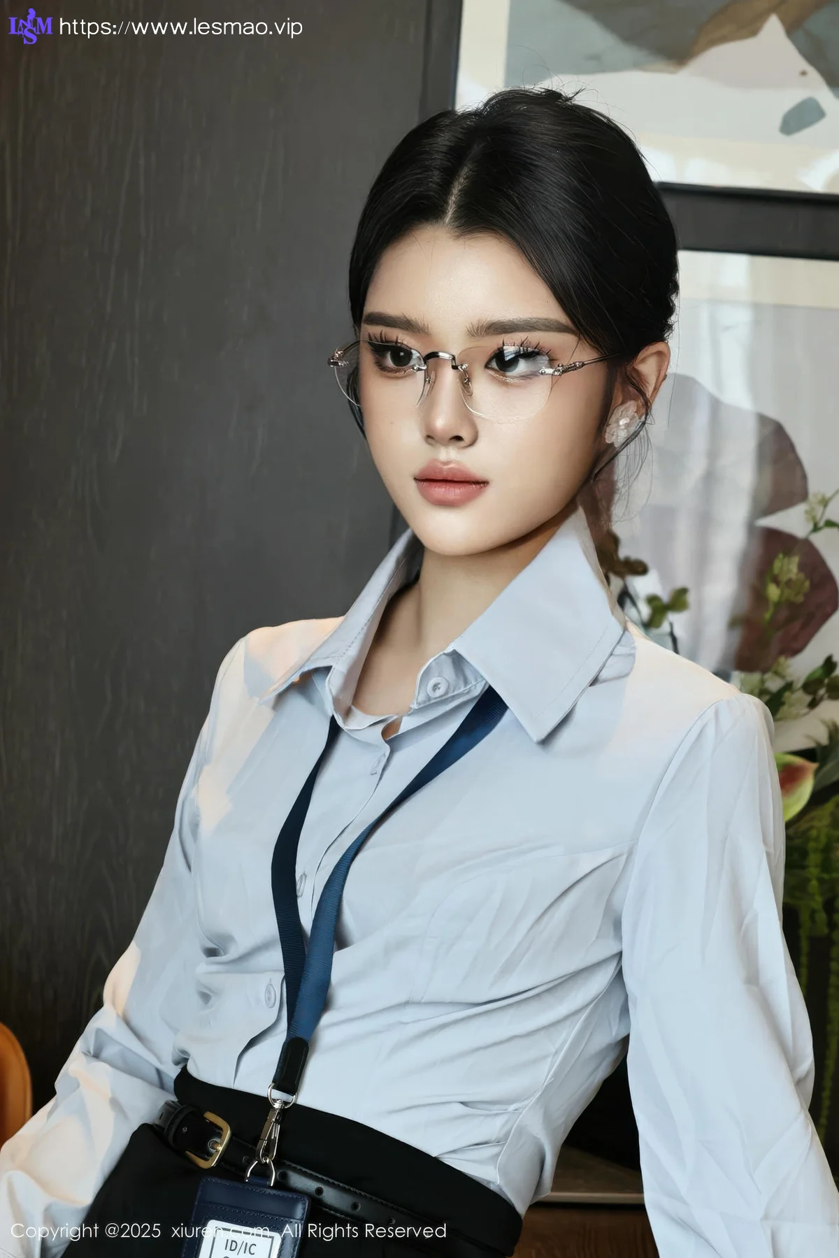 XiuRen 秀人 No.10674 糯梨子 性感OL服饰 - 48