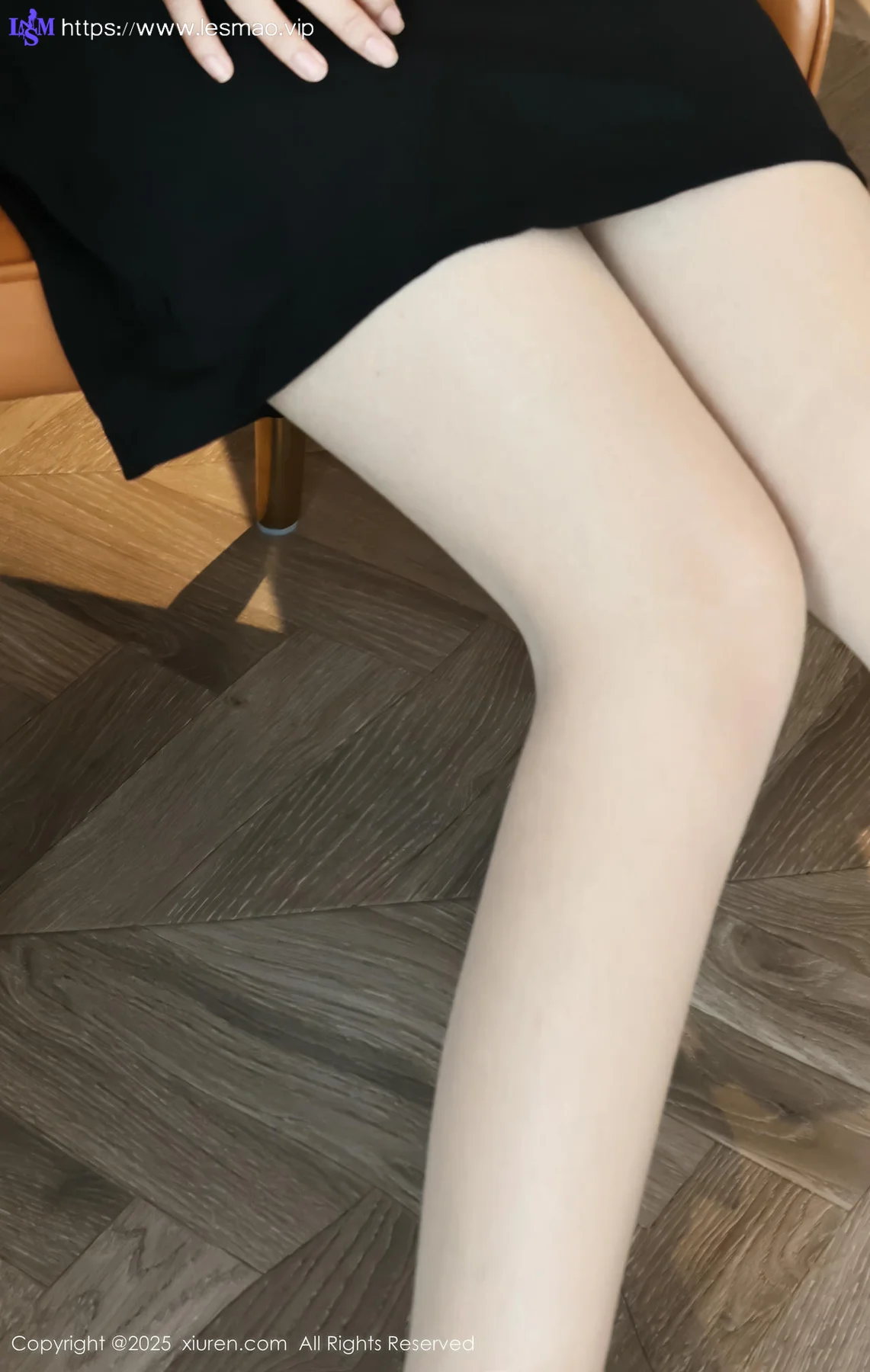 XiuRen 秀人 No.10674 糯梨子 性感OL服饰 - 49