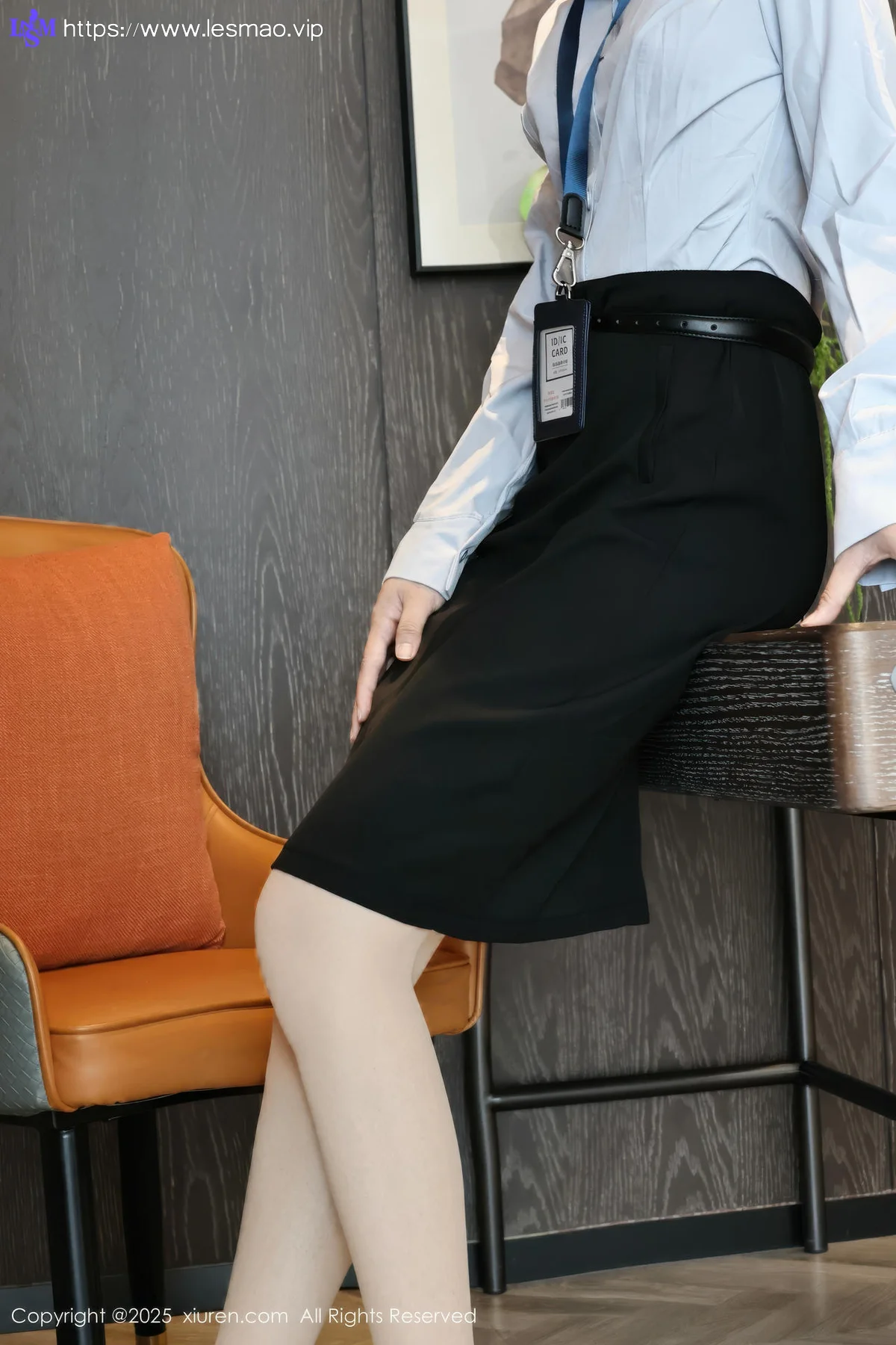 XiuRen 秀人 No.10674 糯梨子 性感OL服饰 - 53