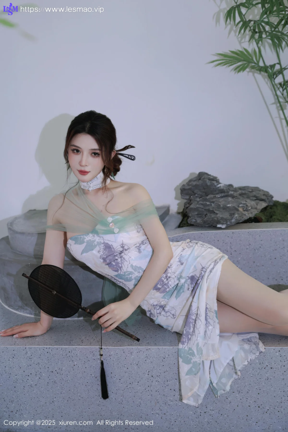 XiuRen 秀人 No.10694 阿依莎  浅色古风服饰 - 11