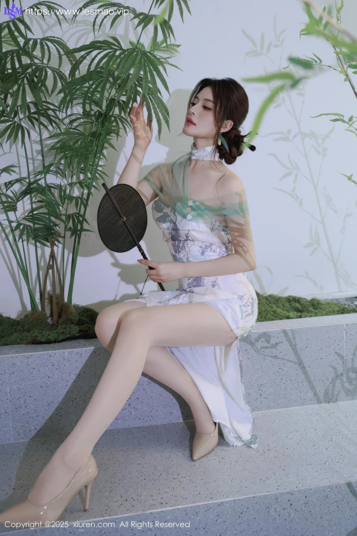 XiuRen 秀人 No.10694 阿依莎  浅色古风服饰 - 18