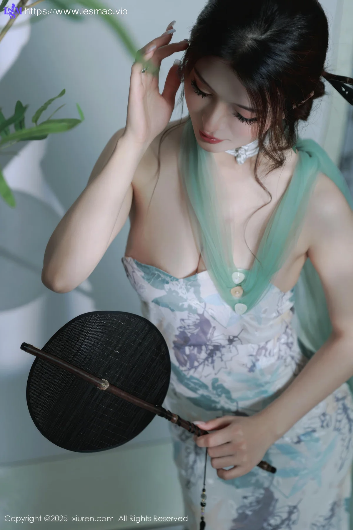 XiuRen 秀人 No.10694 阿依莎  浅色古风服饰 - 31