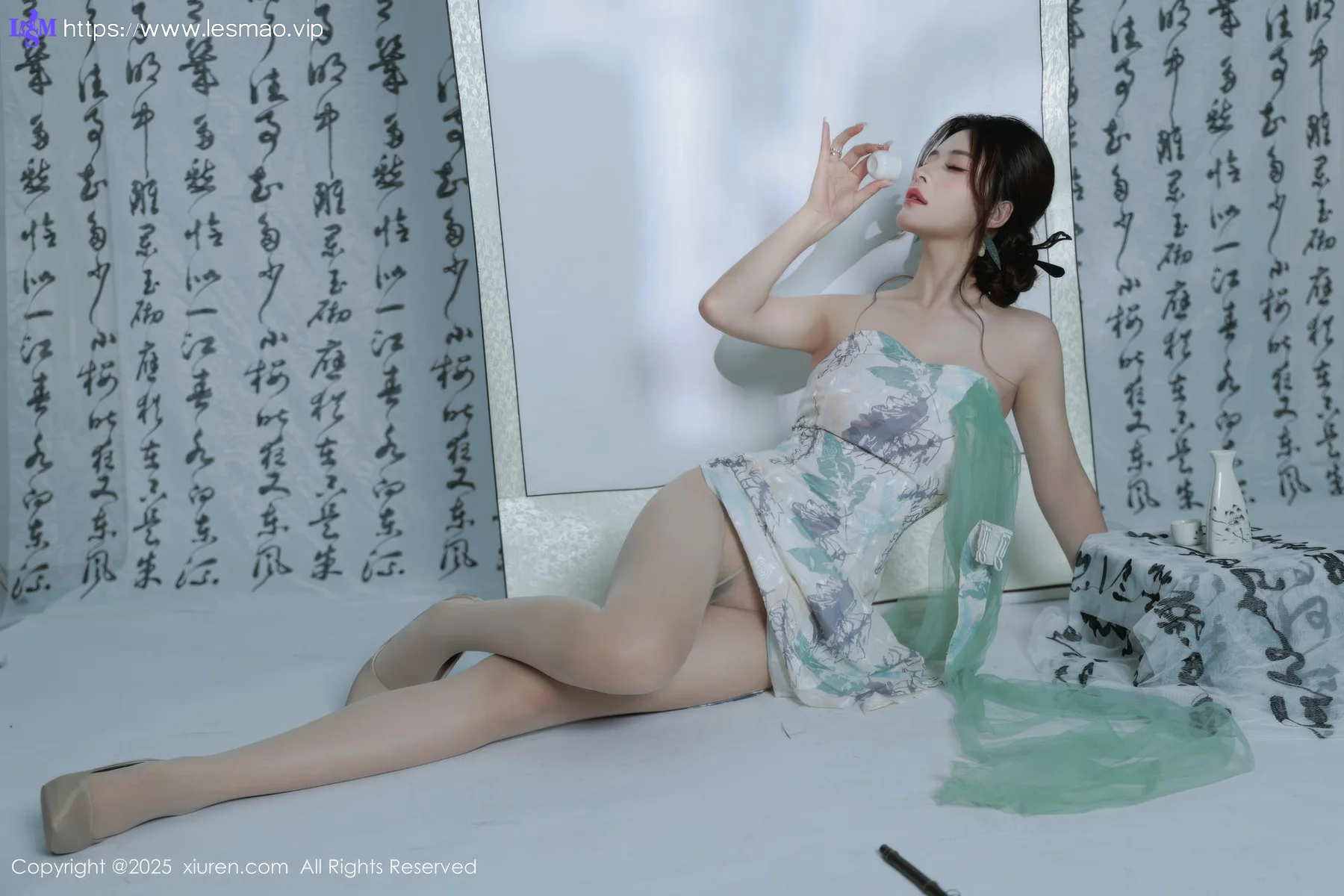 XiuRen 秀人 No.10694 阿依莎  浅色古风服饰 - 42