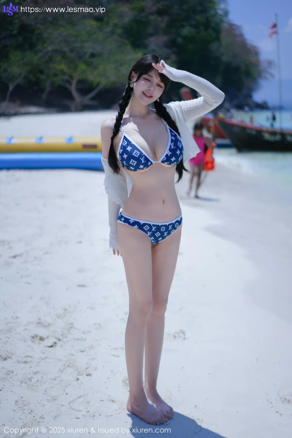 XiuRen 秀人 No.10699 心上可Flora 比基尼情趣旅拍 - 12