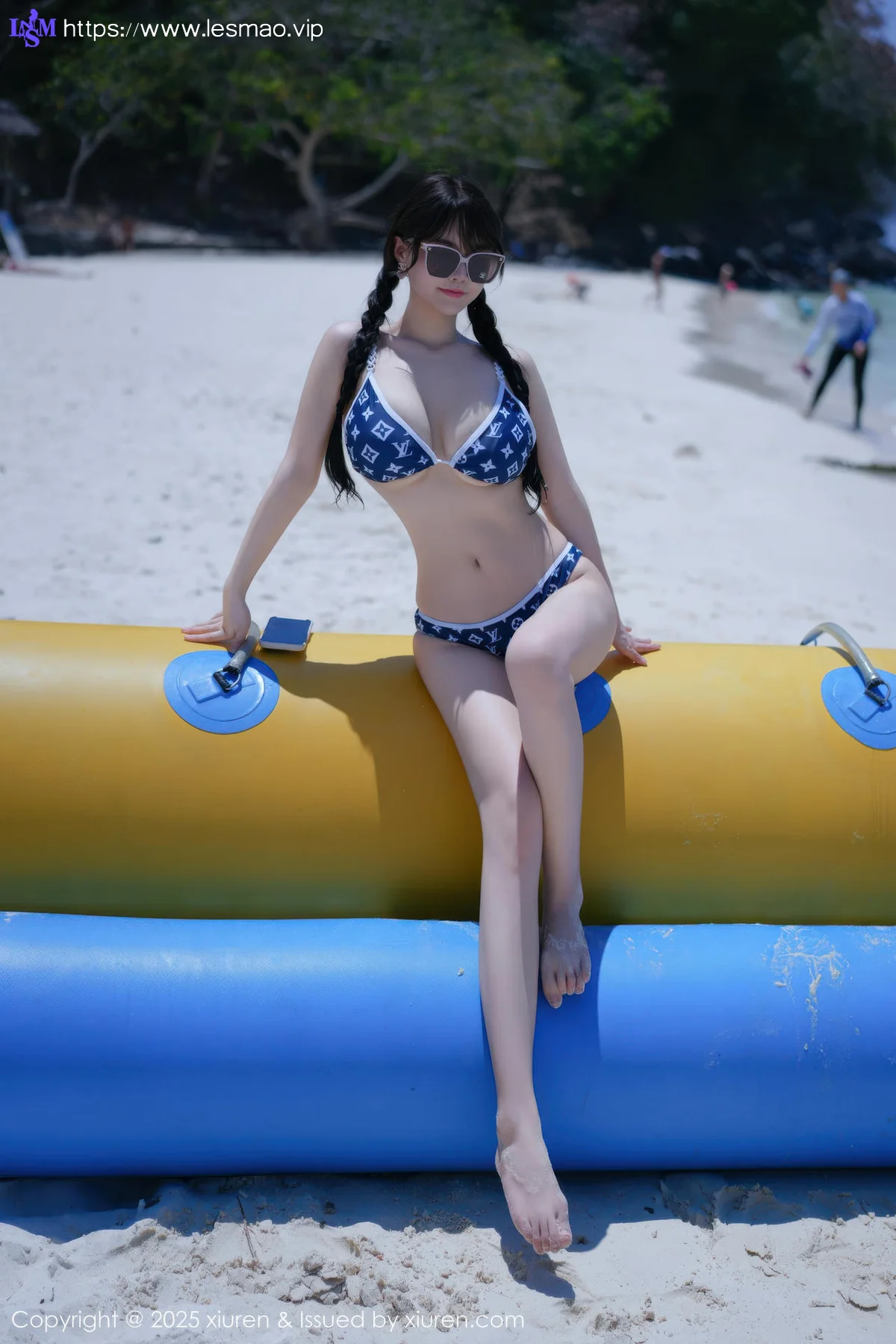 XiuRen 秀人 No.10699 心上可Flora 比基尼情趣旅拍 - 29