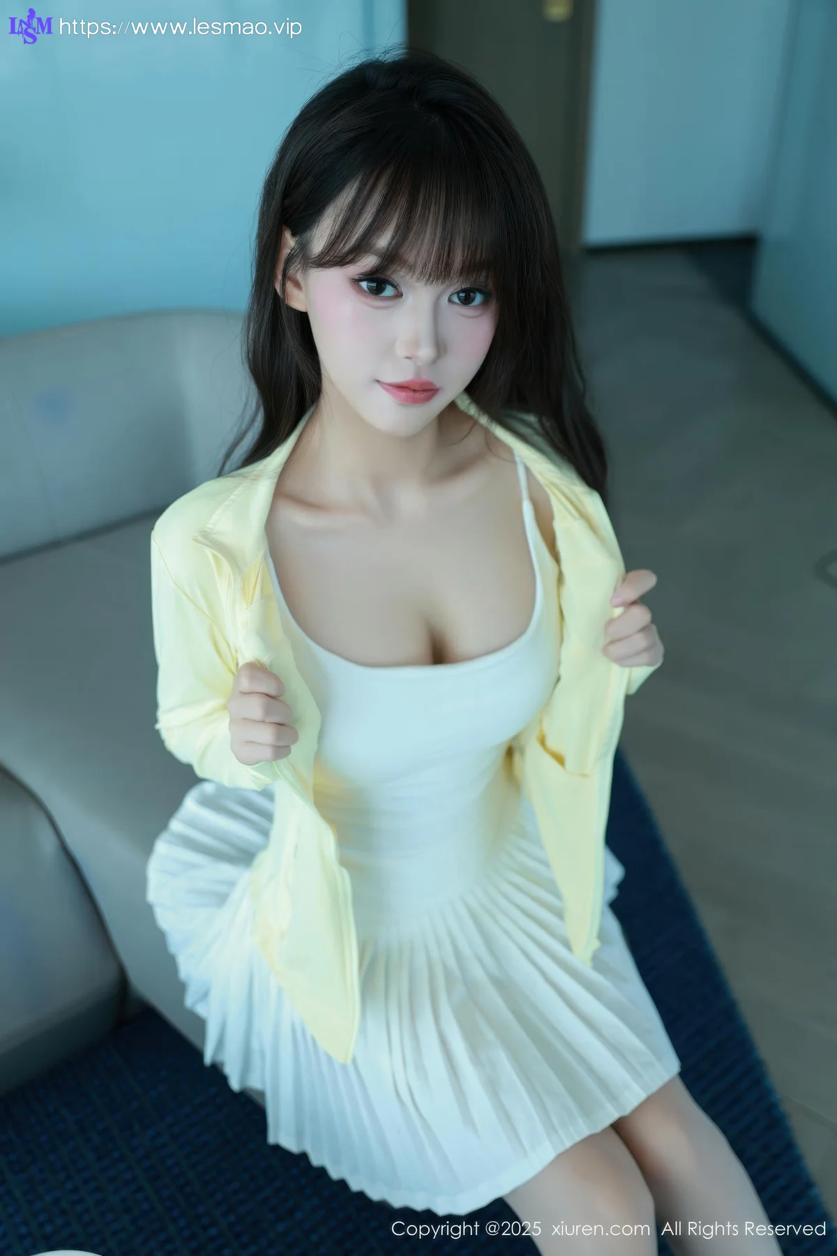XiuRen 秀人 No.10702 糯咪 白色短裙白色丝袜 - 21