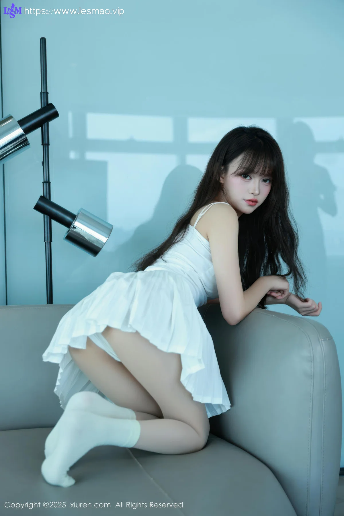 XiuRen 秀人 No.10702 糯咪 白色短裙白色丝袜 - 31
