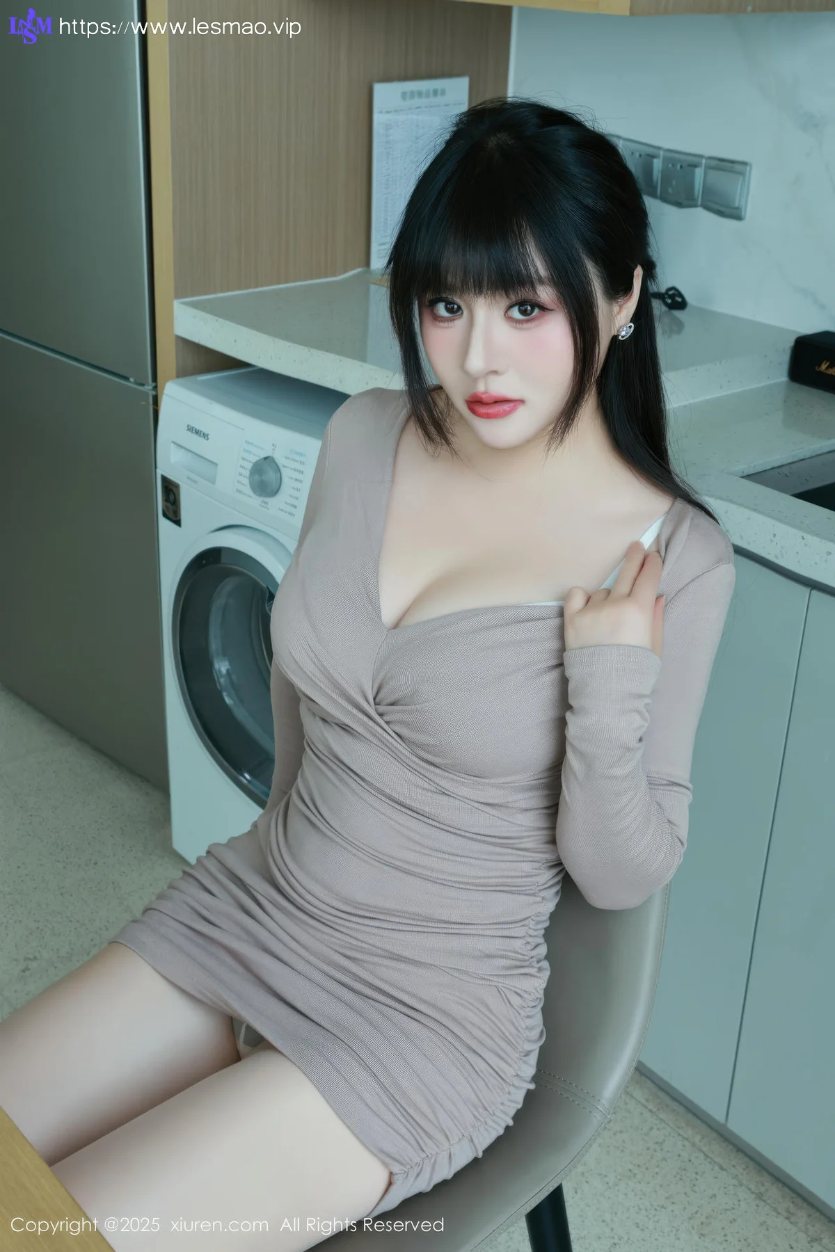XiuRen 秀人 No.10718 南汐RuRu 诱人原色丝袜 - 26