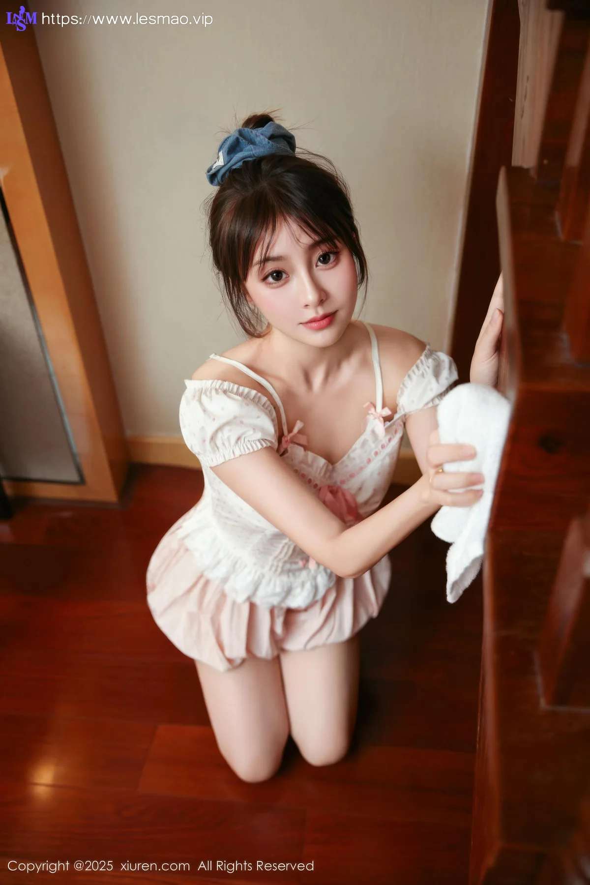 XiuRen 秀人 No.10730 炎恬 短裙少女香肩 - 19