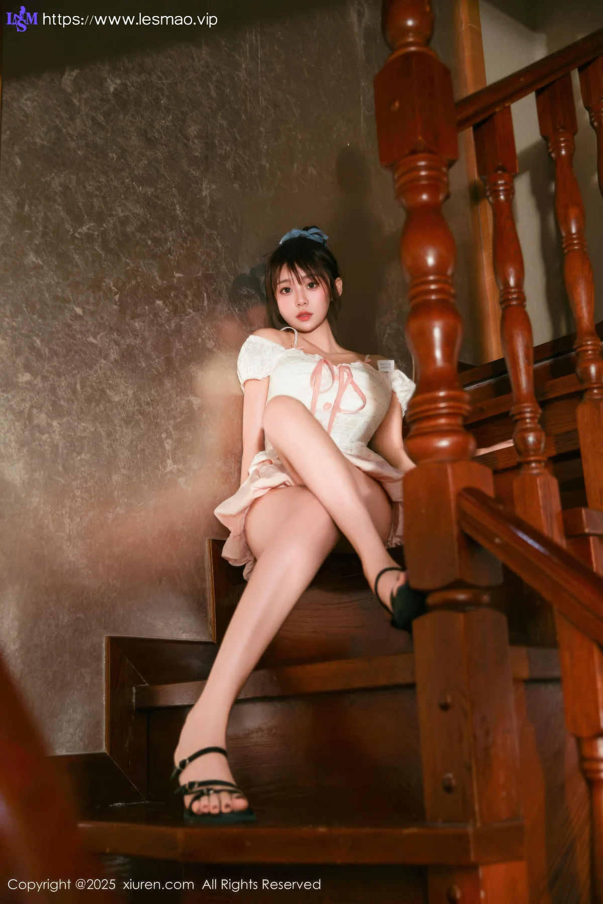 XiuRen 秀人 No.10730 炎恬 短裙少女香肩 - 34