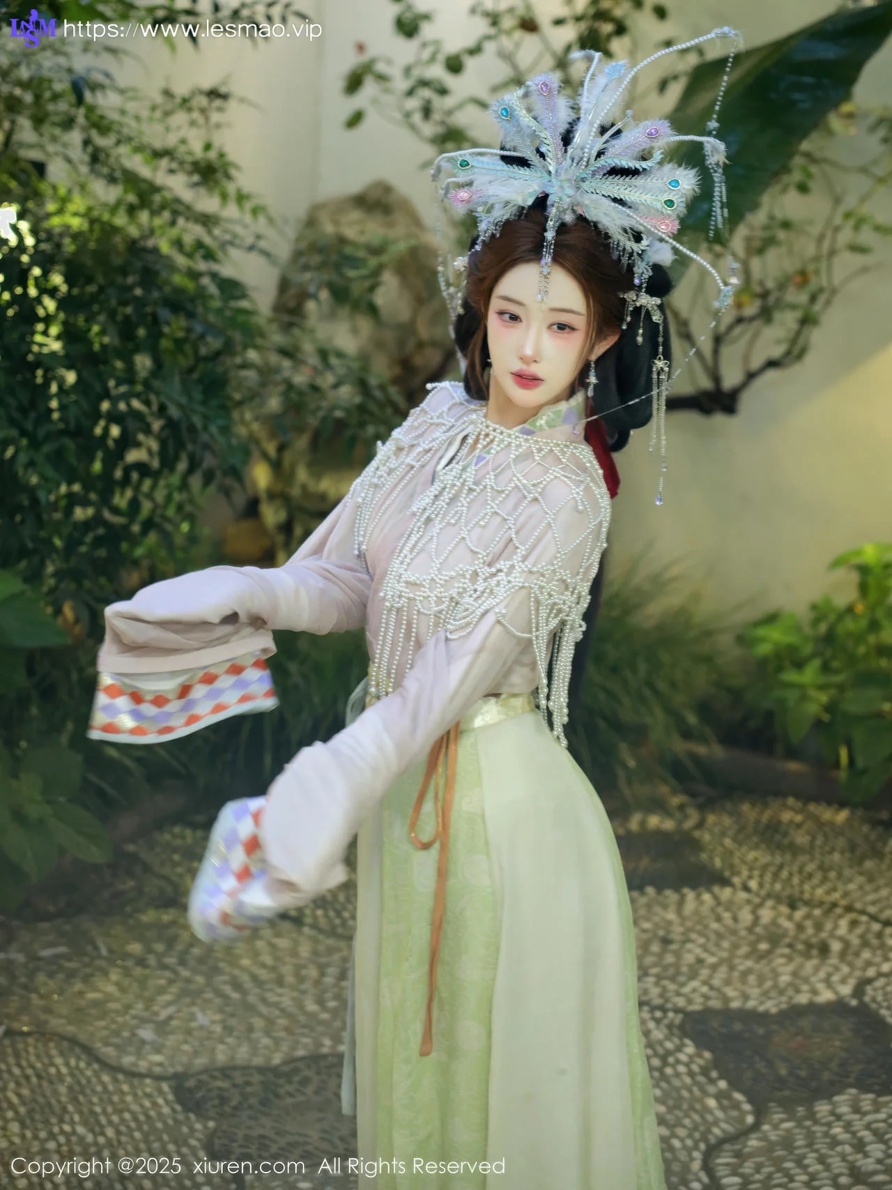XiuRen 秀人 No.10736 金允希Yuki 女儿国国王主题 - 15