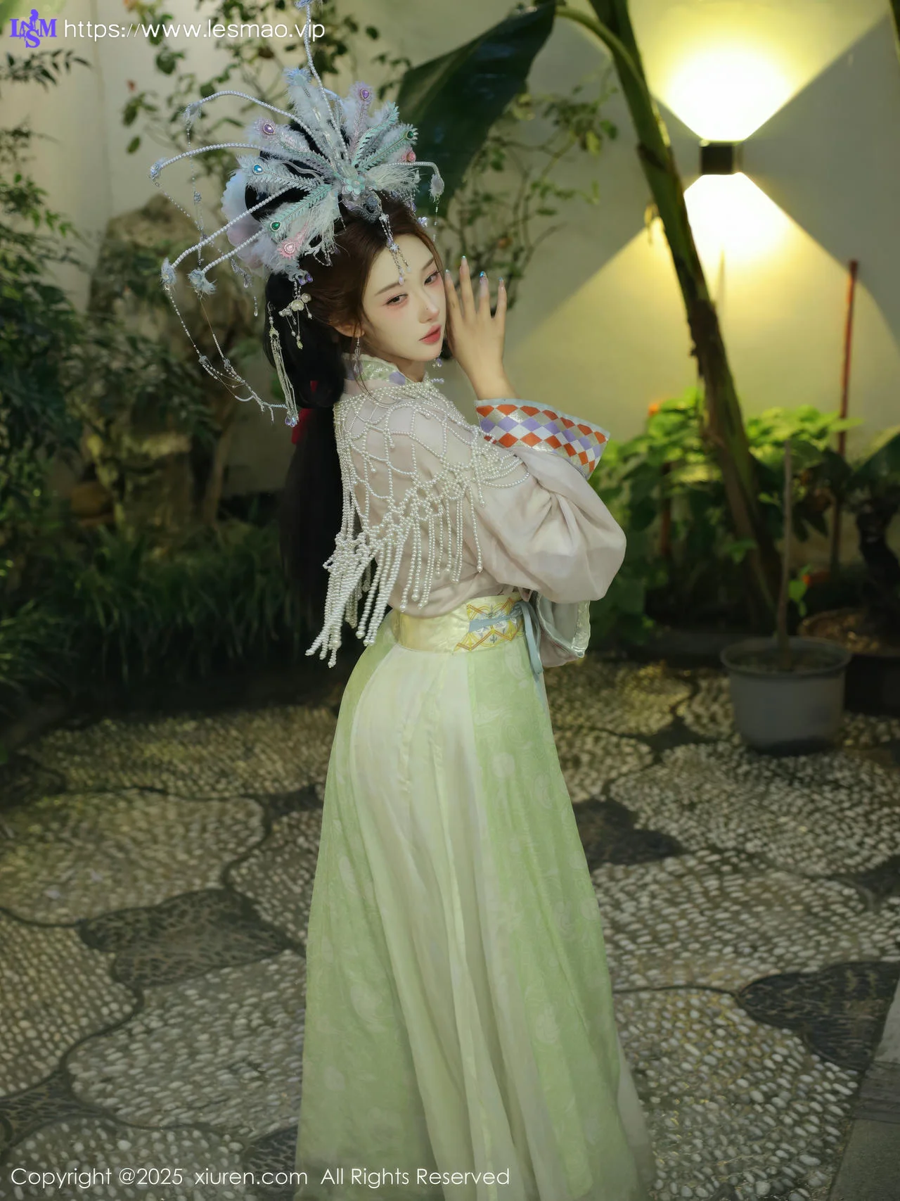XiuRen 秀人 No.10736 金允希Yuki 女儿国国王主题 - 17