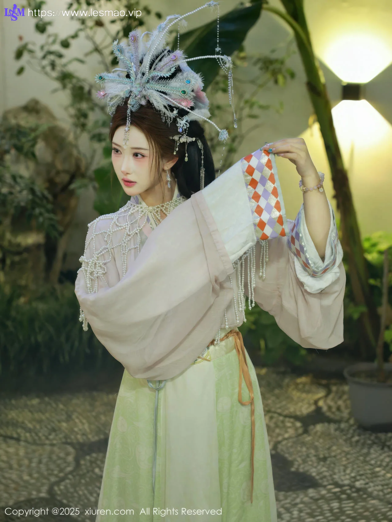 XiuRen 秀人 No.10736 金允希Yuki 女儿国国王主题 - 21