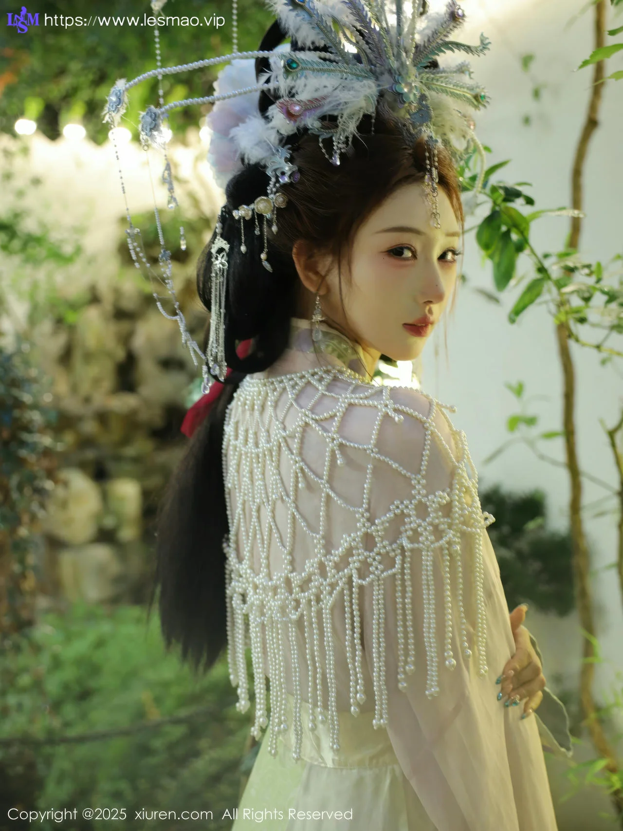 XiuRen 秀人 No.10736 金允希Yuki 女儿国国王主题 - 28