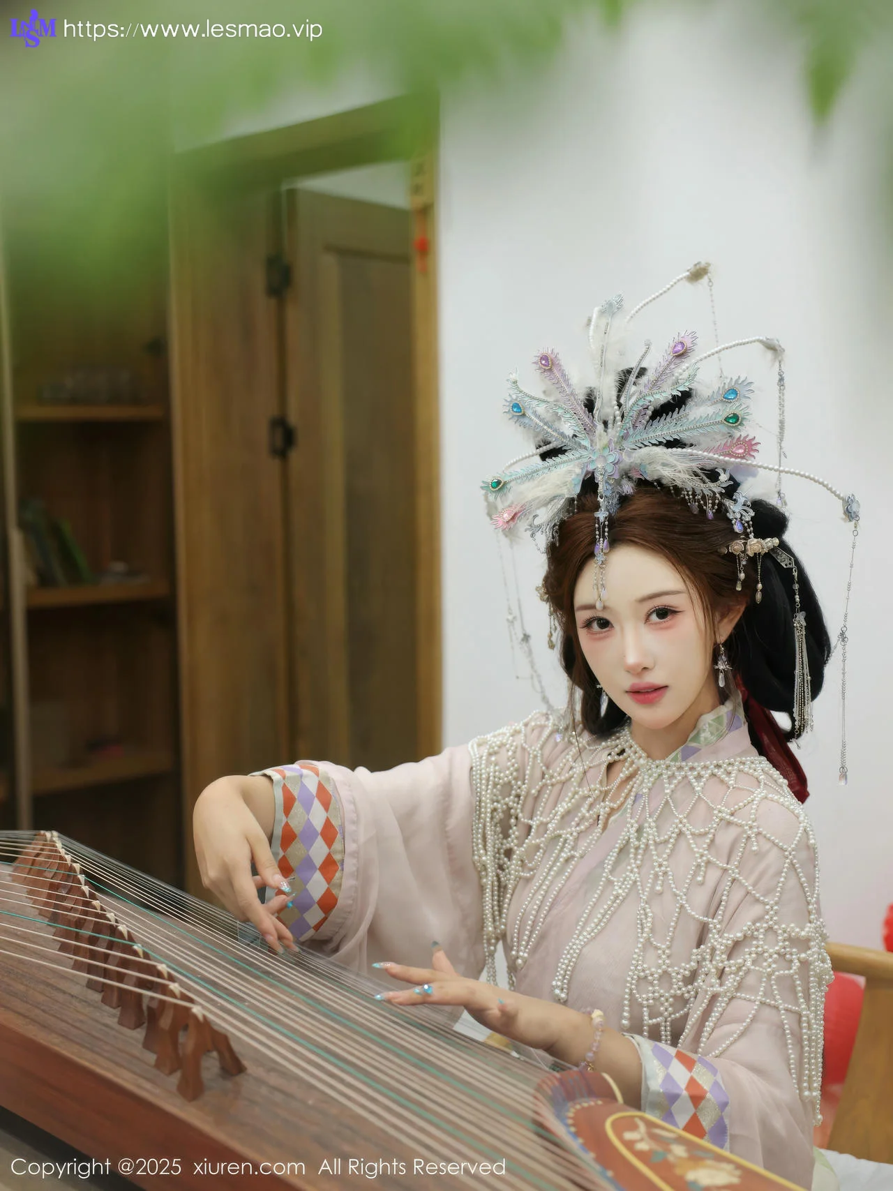XiuRen 秀人 No.10736 金允希Yuki 女儿国国王主题 - 43