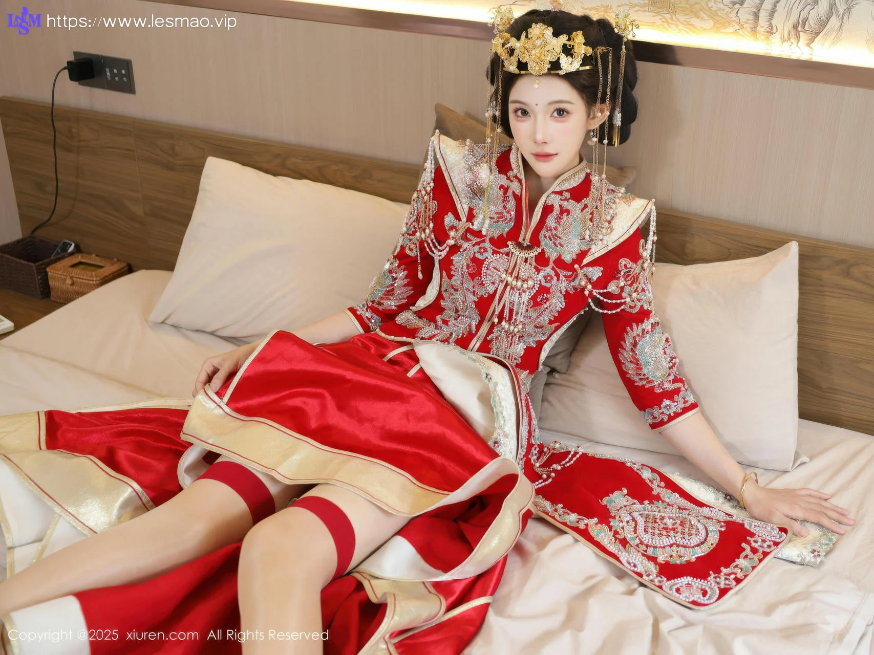 XiuRen 秀人 No.10742 梨霜儿 红色新娘服饰 - 39