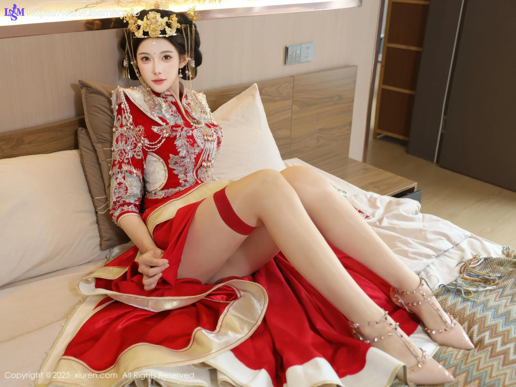 XiuRen 秀人 No.10742 梨霜儿 红色新娘服饰 - 47