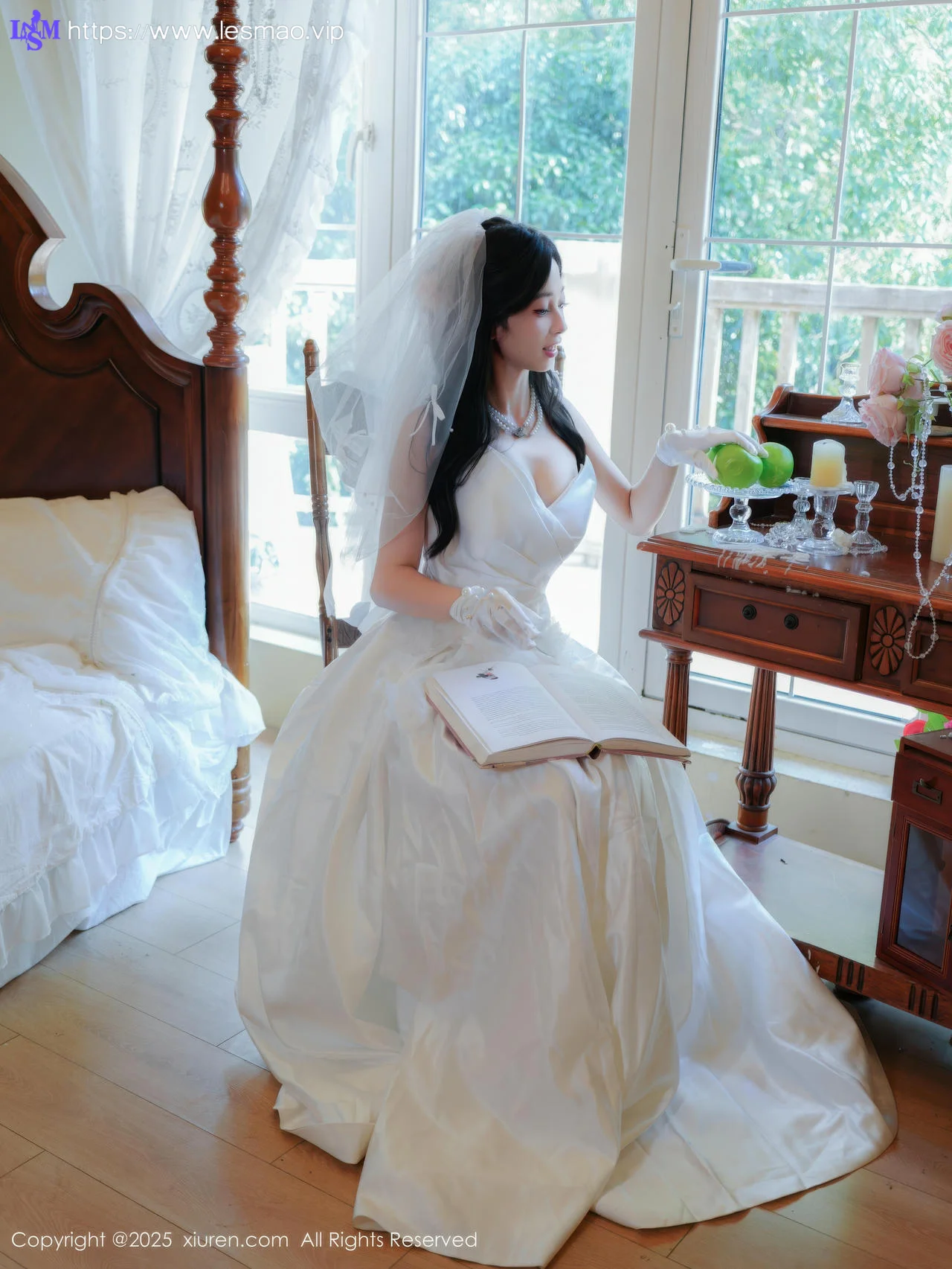 XiuRen 秀人 No.10769 朱朱molly 白色婚纱白色丝袜 - 12