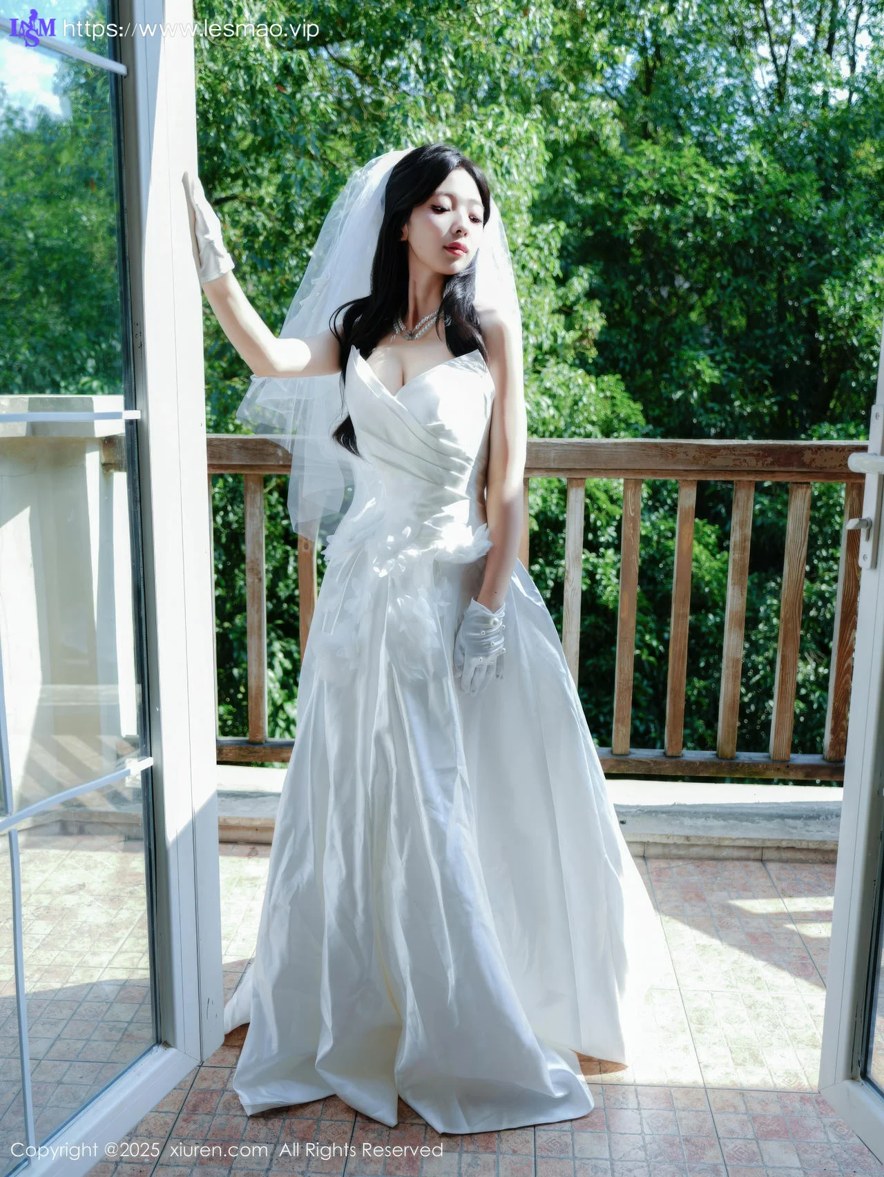 XiuRen 秀人 No.10769 朱朱molly 白色婚纱白色丝袜 - 17