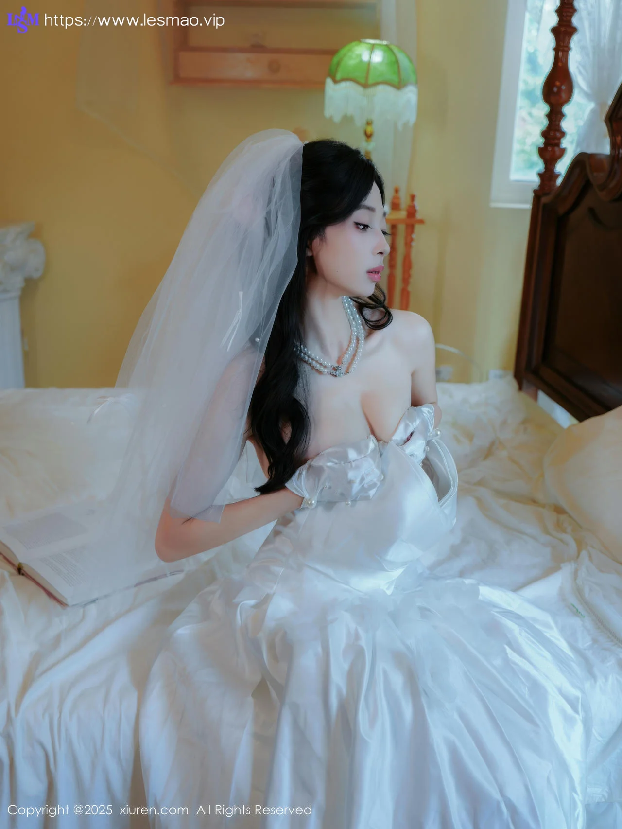 XiuRen 秀人 No.10769 朱朱molly 白色婚纱白色丝袜 - 21
