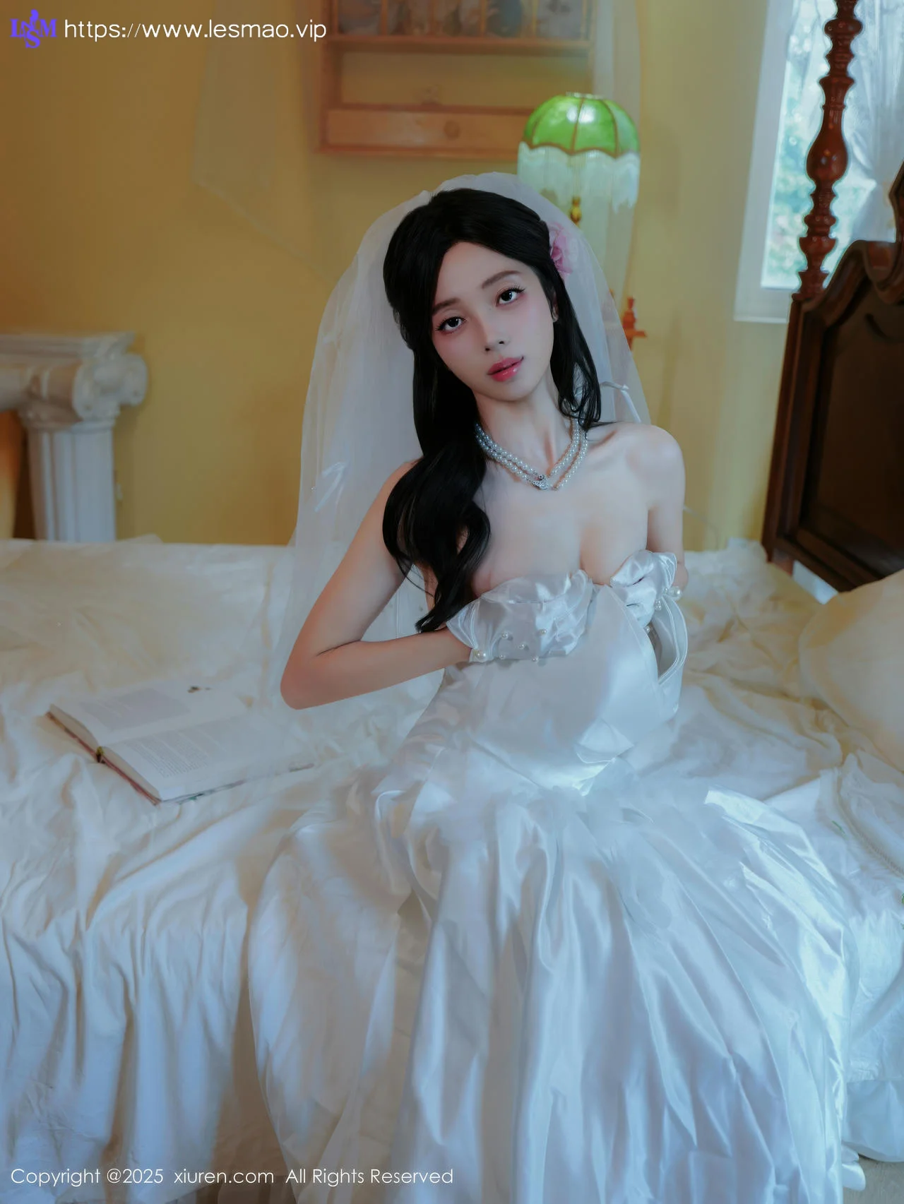 XiuRen 秀人 No.10769 朱朱molly 白色婚纱白色丝袜 - 22