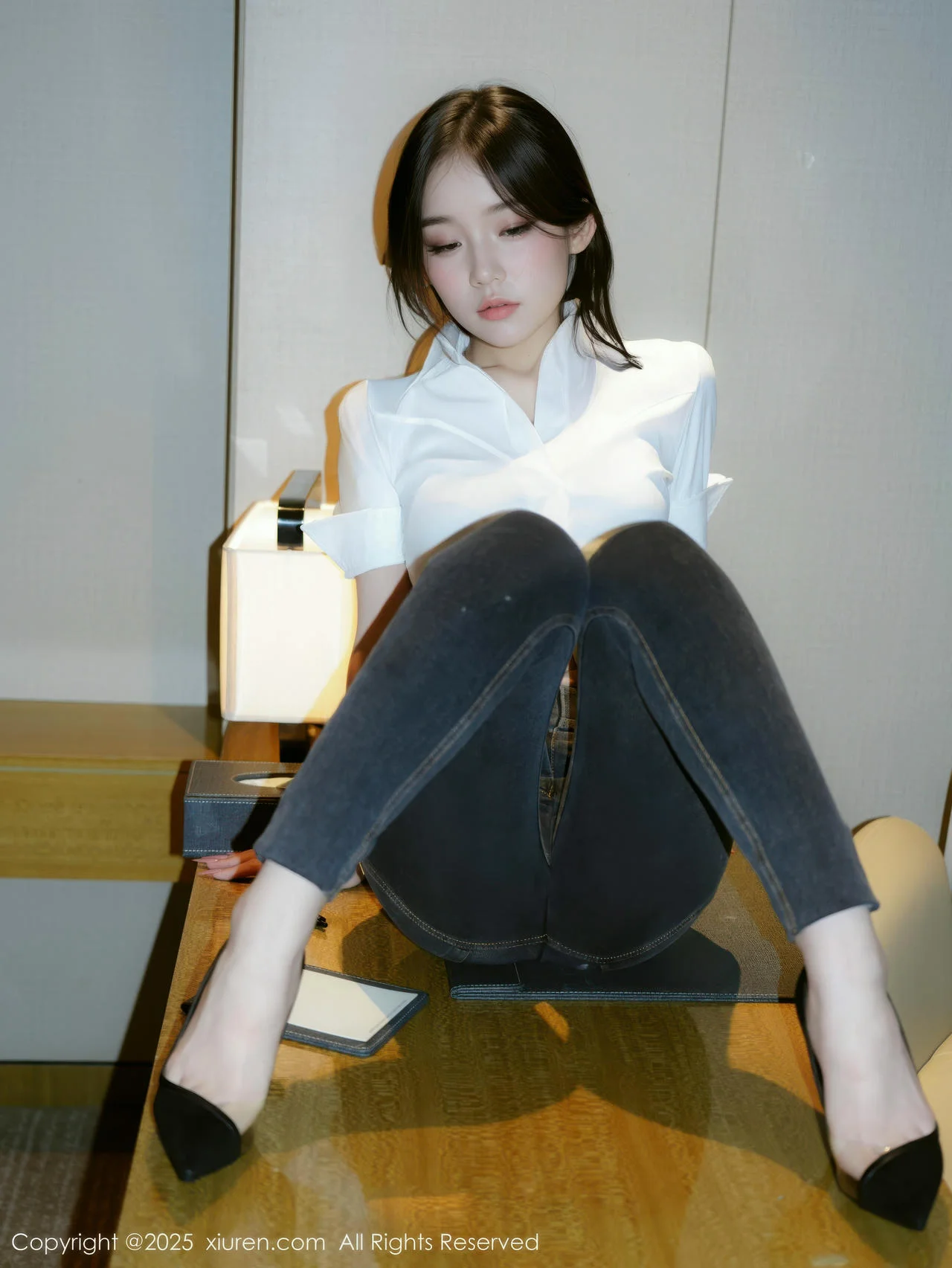 XiuRen 秀人 No.10785 汁汁  白T搭配简约长裤 - 17