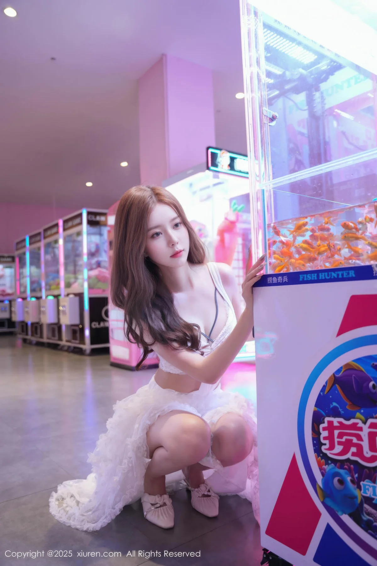XiuRen 秀人 No.10791 拍黄瓜girl 白色连衣裙 - 14