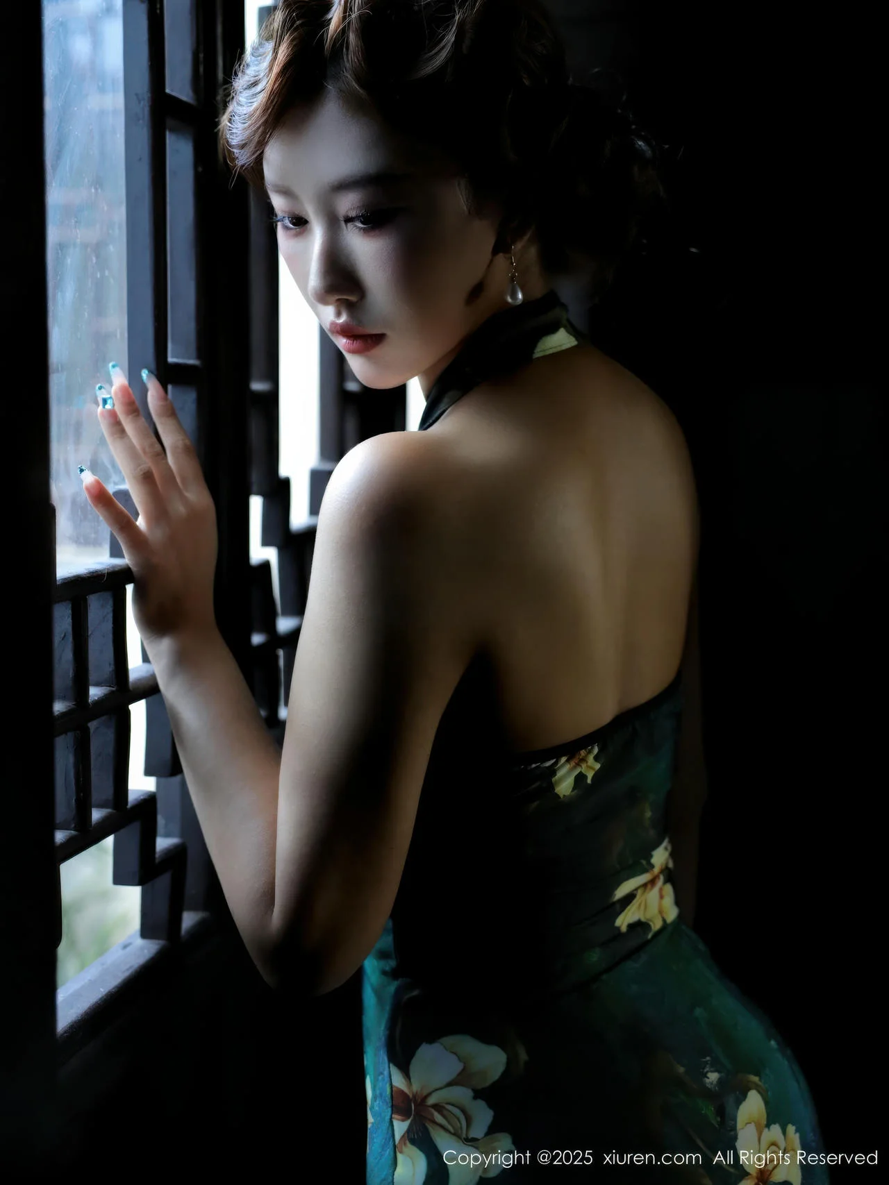 XiuRen 秀人 No.10815 金允希Yuki 绿色旗袍肉丝 - 44