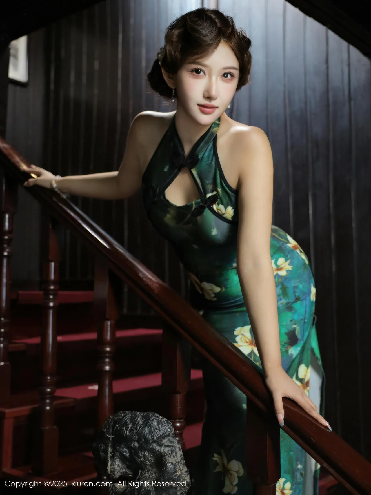 XiuRen 秀人 No.10815 金允希Yuki 绿色旗袍肉丝 - 46
