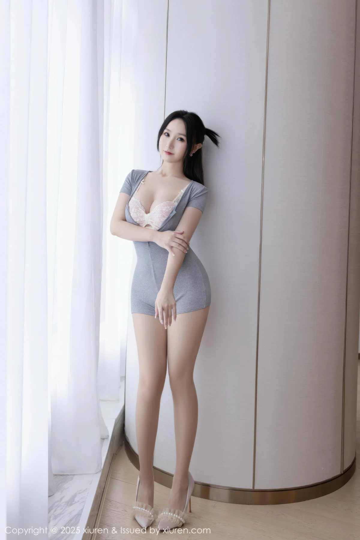 XiuRen 秀人 No.10826 杏子Yada 情趣兔子装网格袜 - 22