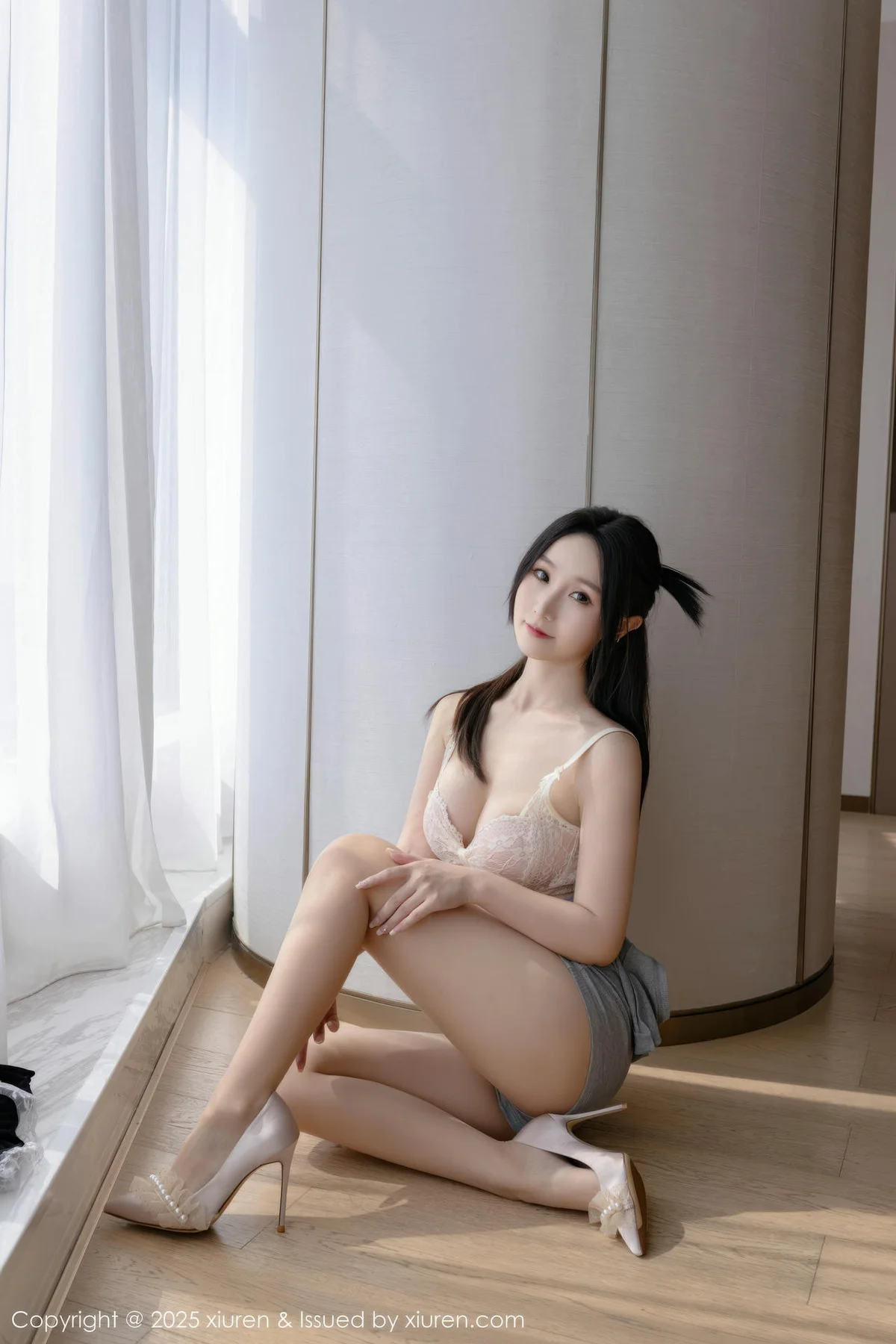XiuRen 秀人 No.10826 杏子Yada 情趣兔子装网格袜 - 36