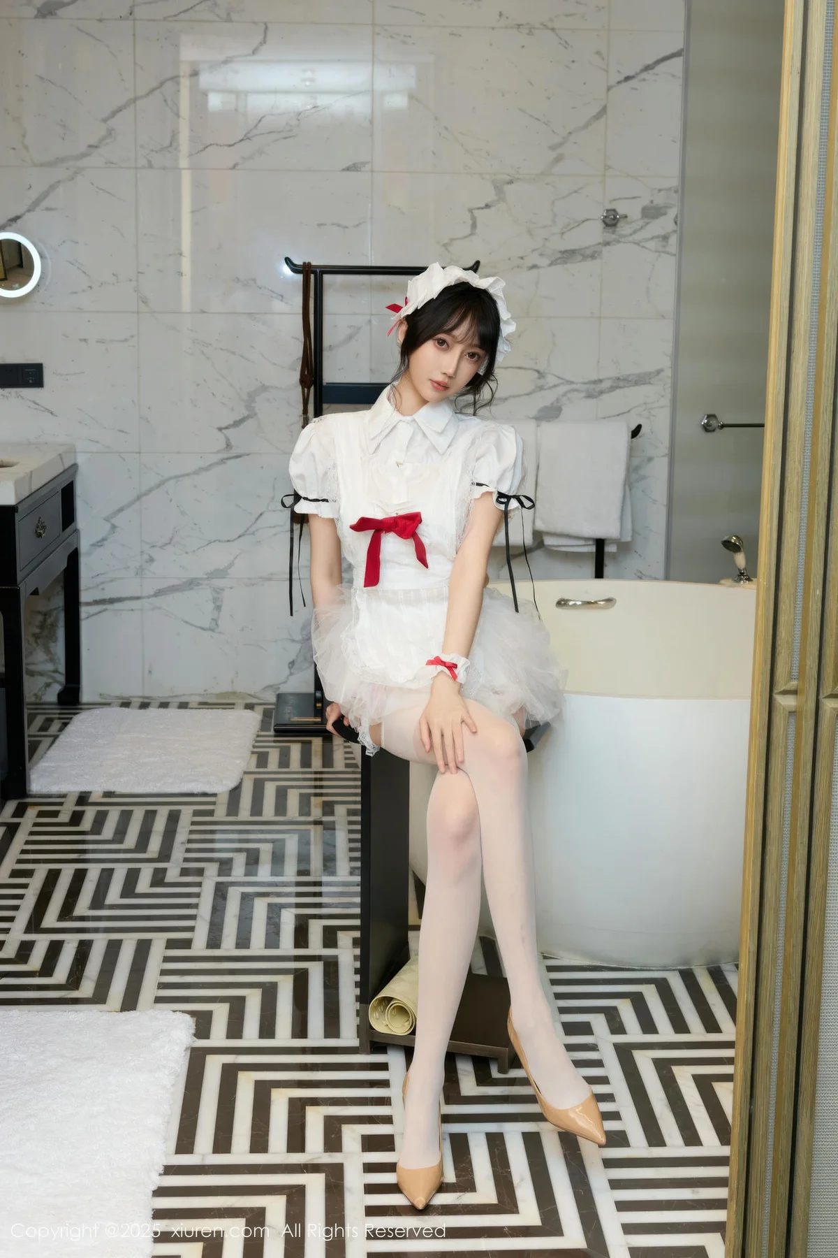 XiuRen 秀人 No.10827 玥儿玥er 萝莉女仆装扮 - 2