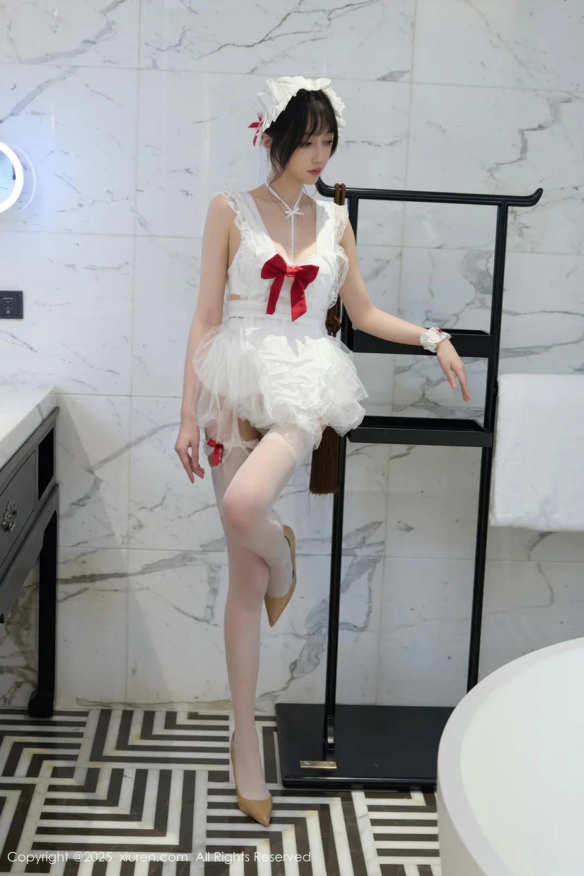 XiuRen 秀人 No.10827 玥儿玥er 萝莉女仆装扮 - 14